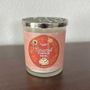 Bath & Body Works Caramel Pumpkin Swirl Candle - Pink and Silver